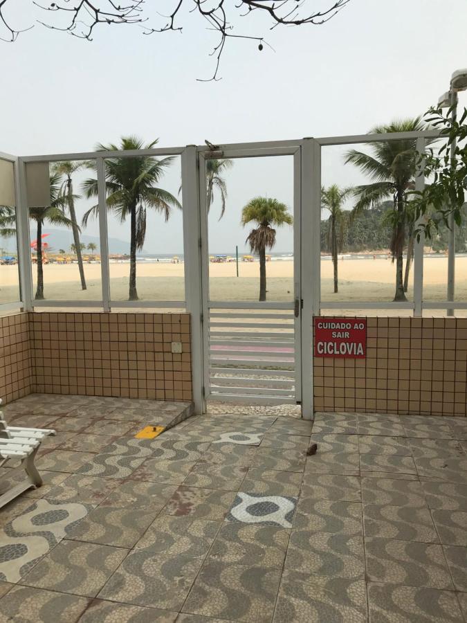 Апартаменты Apartamento Vista Mar Pe Na Areia Сантос Экстерьер фото